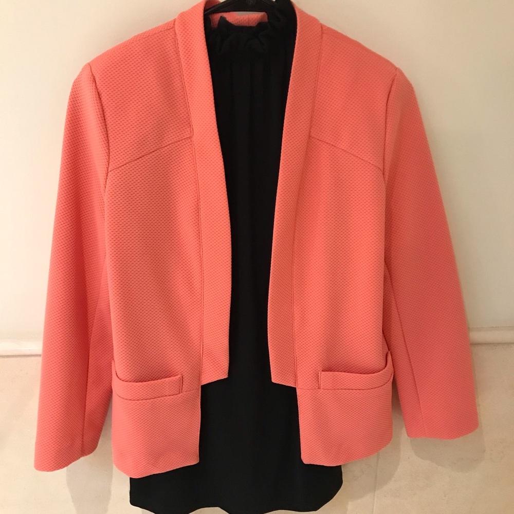 $ 5 SALE!!!🔥🔥🔥CORAL BLAZER